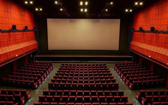 गौतमबुद्धनगर: आज से सिनेमा हॉल खोलने की इजाजत, डीएम का आदेश पूरी तैयारियों के बाद ही खोलें