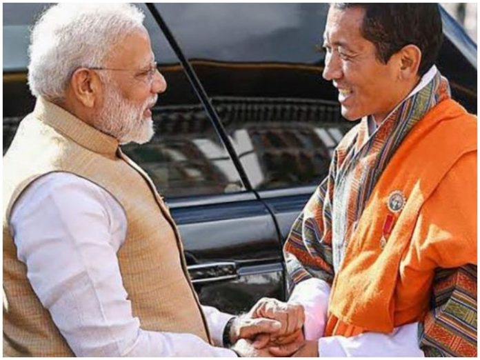 कोविड-19 टीकाकरण: भूटान के प्रधानमंत्री ने पीएम मोदी को दी बधाई, बोले- उम्मीद है सभी दर्द खत्म हो जाएंगे